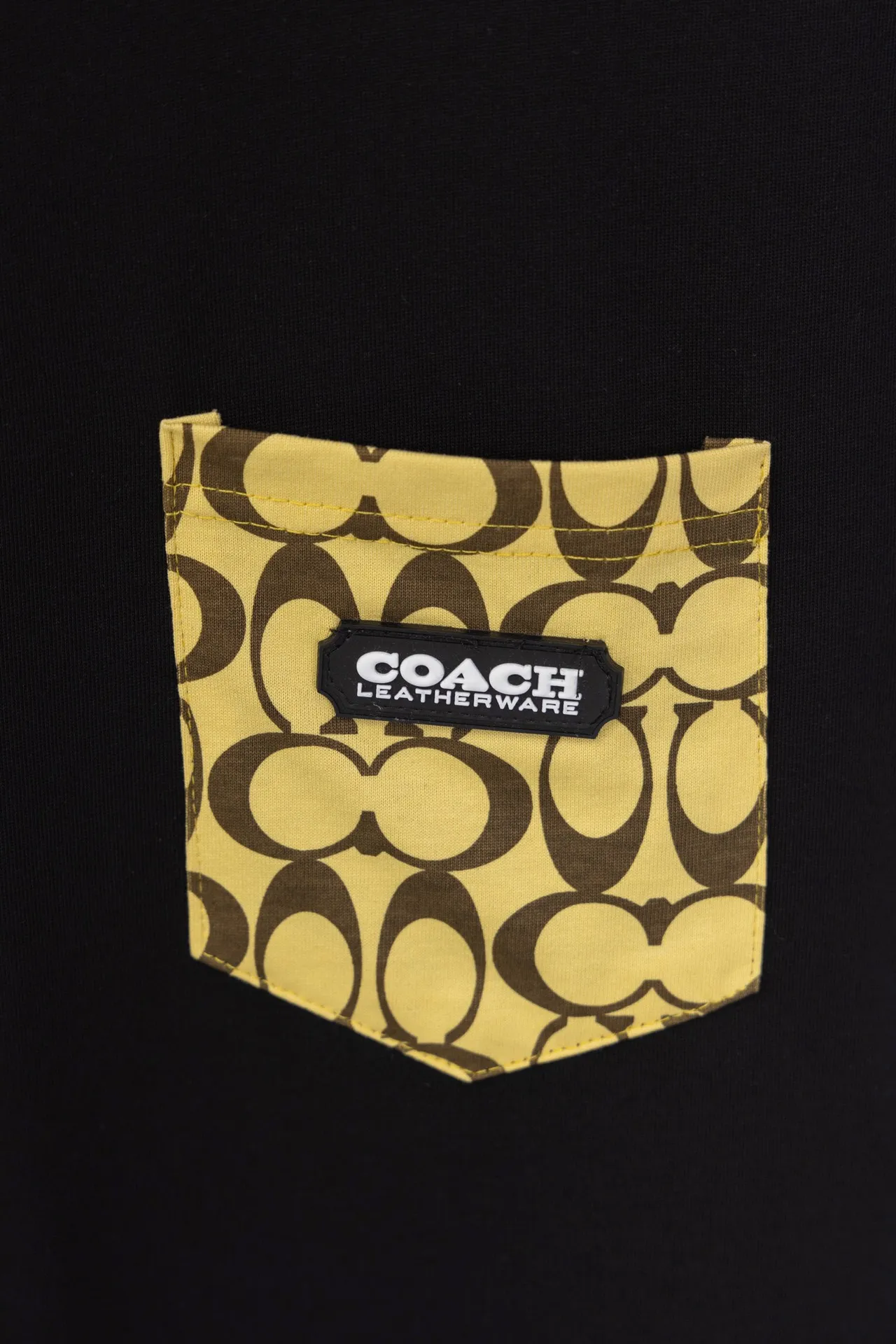 X 025 COACH𦸅Chi 25ss New Arrival T-shirt, presbyopic Series splicing style + left chest pocket design, highly customized. Gram double yarn pure cotton fabric, soft fabric, fashionable Versatile, same style for men and women. Color: solid color. Size: S～XXL.